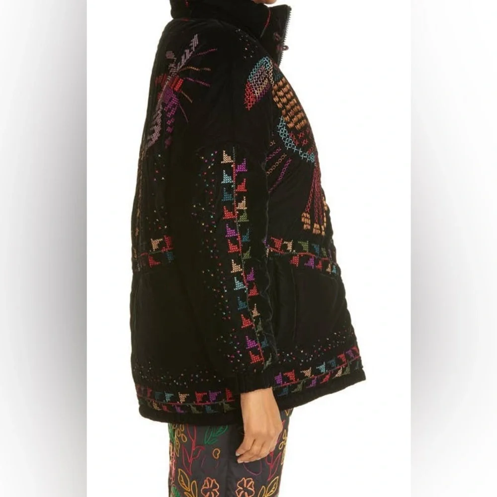 Farm Rio Reversible Embroidered Puffer Jacket Size L